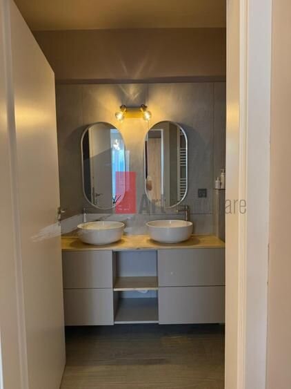 Sector 6, langa Politehnica, Bucuresti, inchiriez apartament modern cu 3 camere
